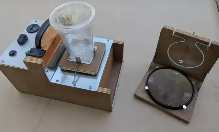 Mite Sampling Agitator